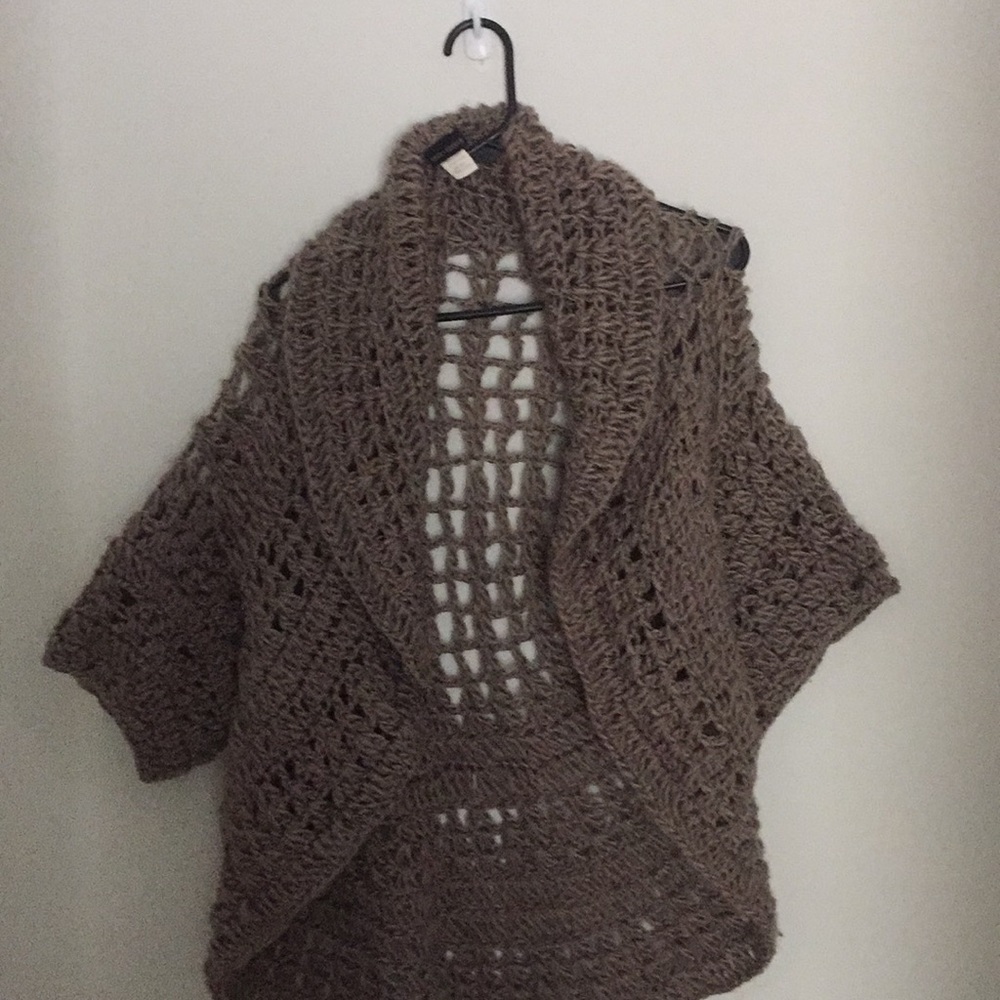 Adorable crocheted shawl